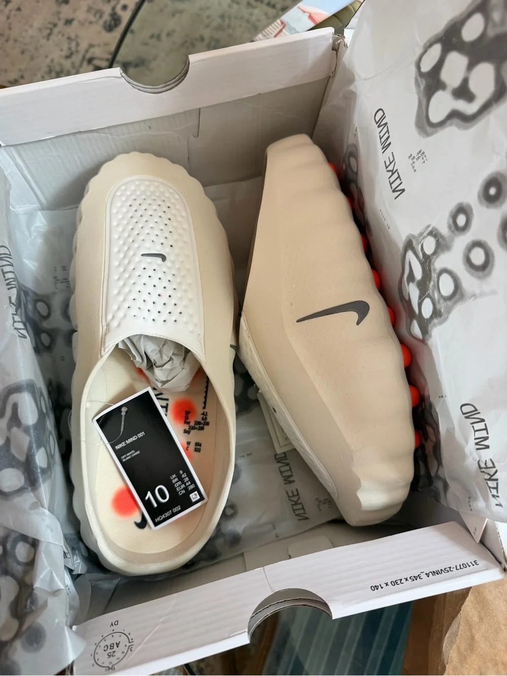 Nike mind 001